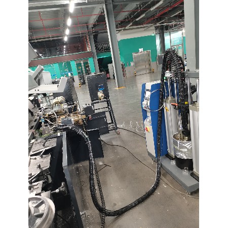 PUR 反應(yīng)型PUR熱熔膠機(jī)
